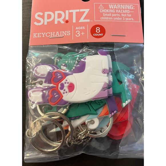 NEW (8) Spritz KEYCHAIN PARTY FAVORS Rubber 2 Dinosaur 2 Unicorn 2 Dog 2 Hearts - Picture 4 of 5